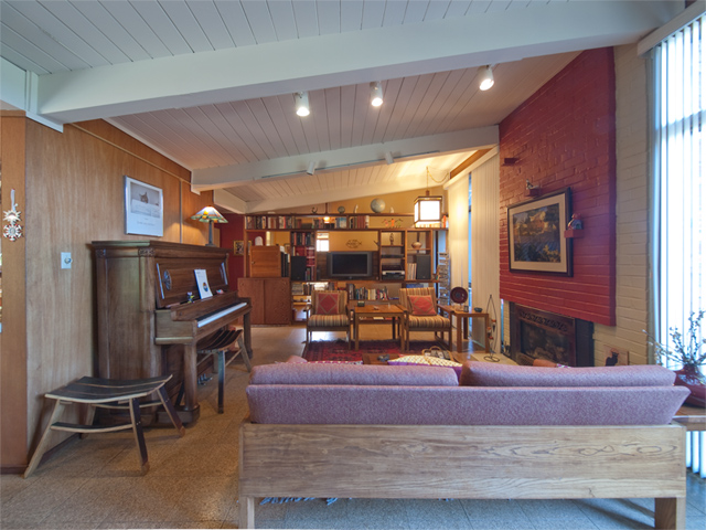 Living Room - Home For Sale