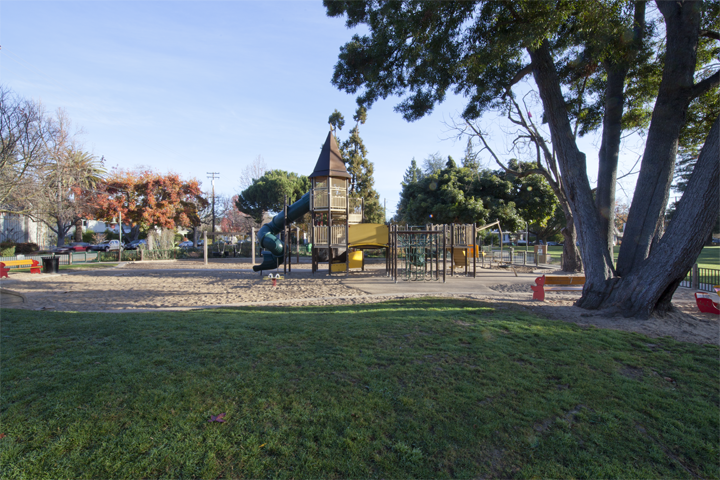 Johnson Park play area - palo alto