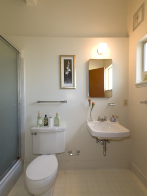 Master Bath  picture - 2514 Mardell Way, Mountain View 94043