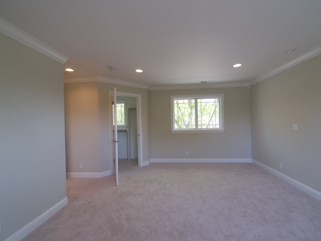 Master Bedroom picture - 879 Clara Dr, Palo Alto 94303