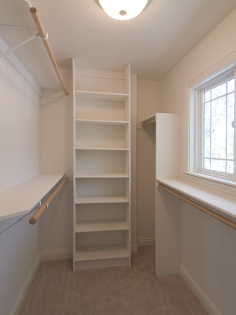 Master Closet  picture - 879 Clara Dr, Palo Alto 94303