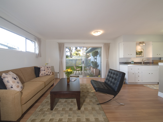 Picture of 3121 Los Prados St 2, San Mateo 94403 - Home For Sale