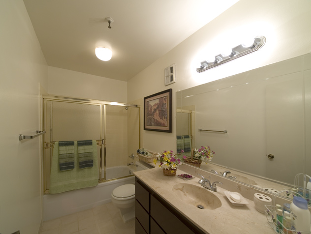 Bathroom1  picture - 49 Showers Dr, Unit W109, Mountain View 94040
