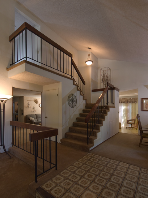 Stairway  picture - 1758 Cape Coral Dr, San Jose 95118