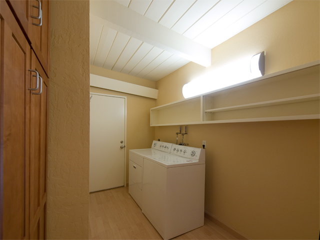 Laundry  picture - 3845 Carlson Ct, Palo Alto 94306