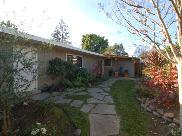 Entrance Side  picture - 717 De Soto Dr, Palo Alto 94303