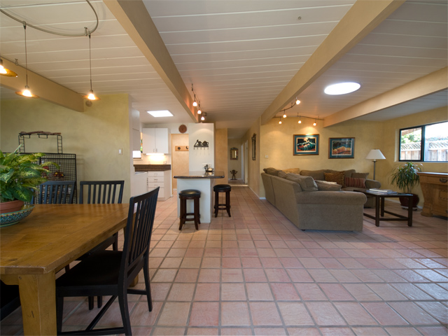 Living Hall  picture - 717 De Soto Dr, Palo Alto 94303