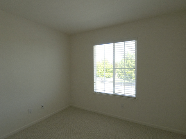 Bedroom3  picture - 930 Oconnor St, East Palo Alto 94303