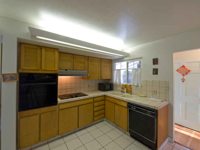 Kitchen  picture - 4201 Park Blvd, Palo Alto 94306