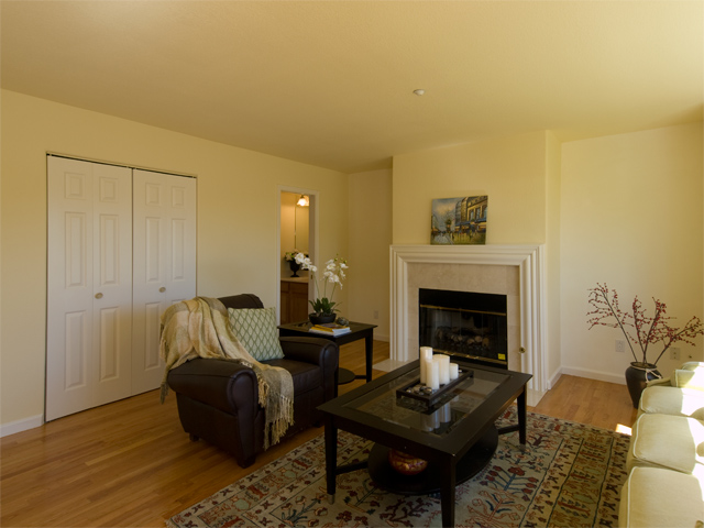 Living Roomb Picture - 3551 Sunnydays Ln, Santa Clara 95051 Living Roomb picture - 3551 Sunnydays Ln, Santa Clara 95051