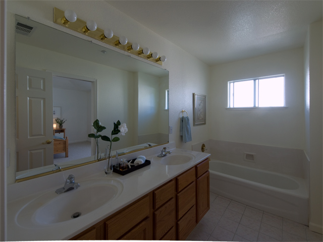 Master Bath Picture - 3551 Sunnydays Ln, Santa Clara 95051 Master Bath picture - 3551 Sunnydays Ln, Santa Clara 95051