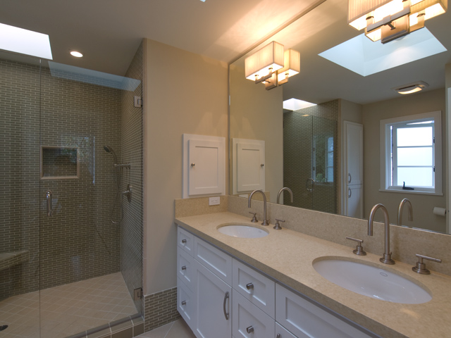 Master Bath Picture - 737 Webster St, Palo Alto 94301 Master Bath picture - 737 Webster St, Palo Alto 94301