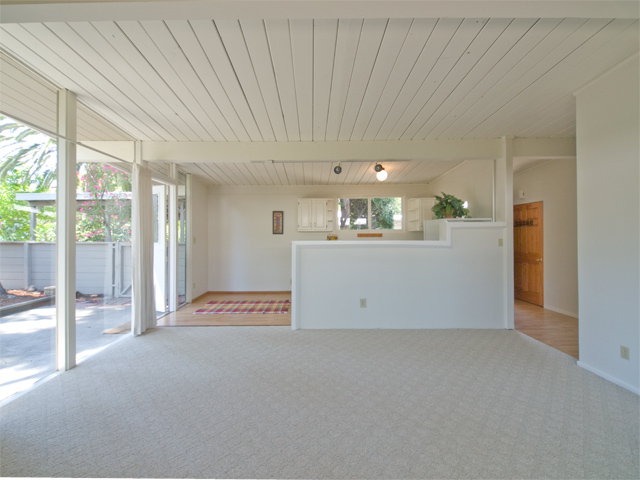 Living Kitchen  picture - 352 Carolina Ln, Palo Alto 94306