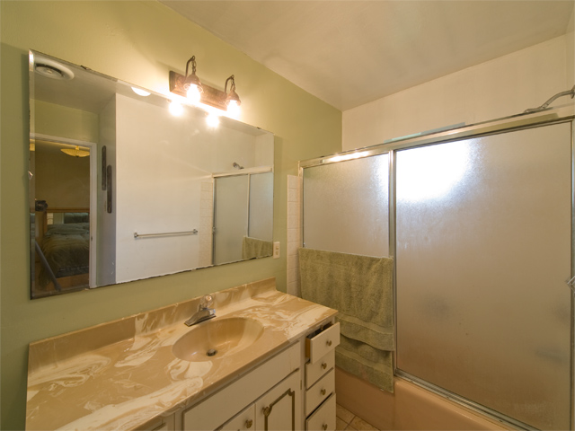 Master Bath picture - 869 Loma Verde Ave, Palo Alto 94303