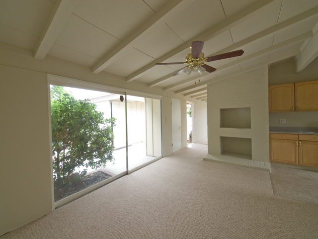 Family Room  picture - 19070 Meiggs Ln, Cupertino 95014