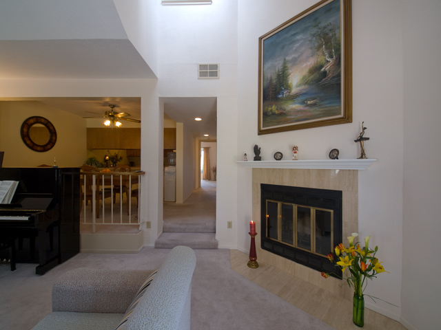 Fireplace Hall  picture - 3073 Middlefield Rd, Unit 202, Palo Alto 94306
