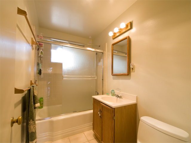 Bath picture - 2774 Randers Ct, Palo Alto 94303