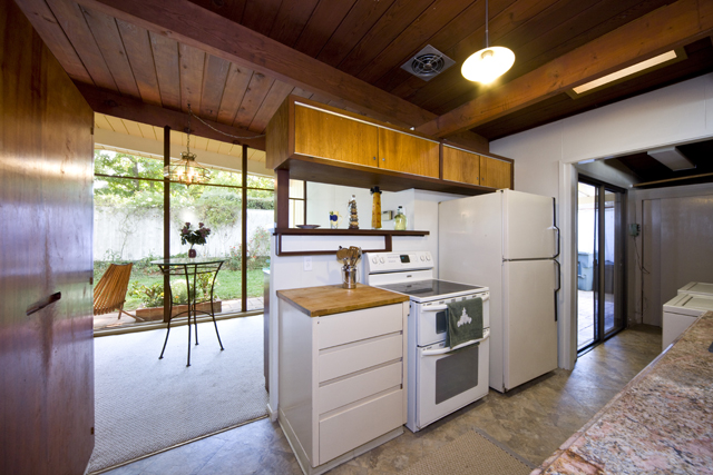 Kitchen picture - 22 Roosevelt Cir, Palo Alto 94306
