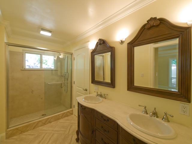 Master Bath2  picture - 4202 Ruthelma Ave, Palo Alto 94306