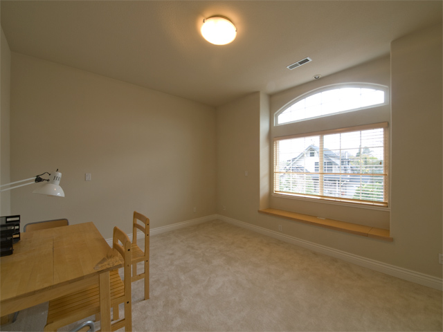 Bedroom3b Picture - 871 Sycamore Dr, Palo Alto 94303 Bedroom3b picture - 871 Sycamore Dr, Palo Alto 94303