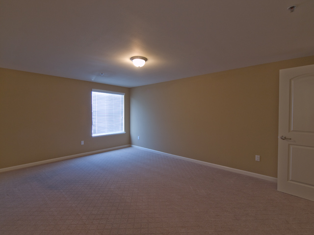 Upstairs  picture - 2330 University Ave, Unit 370, East Palo Alto 94303