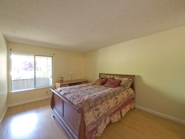 Master Bedroom  picture - 2452 W Bayshore Rd, Unit 7, Palo Alto 94303