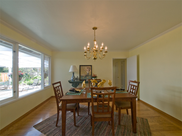 Dining  picture - 605 W Hillsdale Blvd, San Mateo 94403