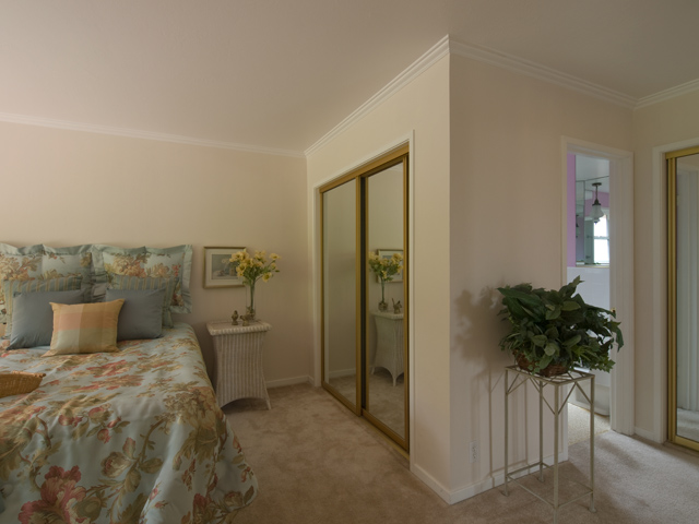 Master Bedroom3  picture - 605 W Hillsdale Blvd, San Mateo 94403