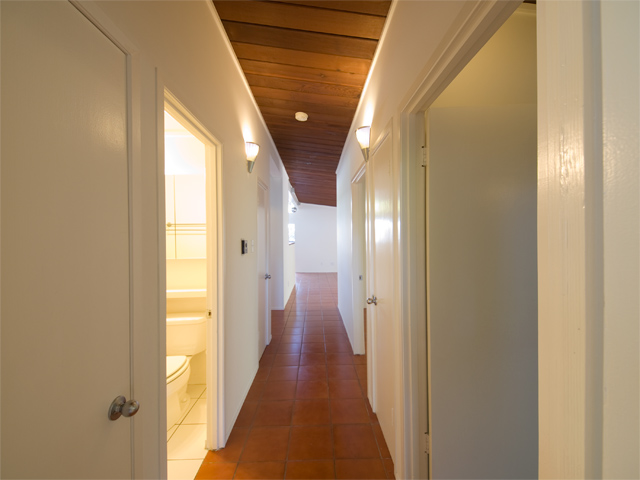 Hall  picture - 215 Whitclem Dr, Palo Alto 94306