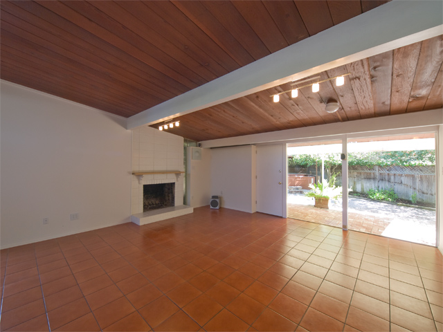 Living picture - 215 Whitclem Dr, Palo Alto 94306