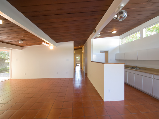 Living Hall  picture - 215 Whitclem Dr, Palo Alto 94306