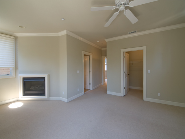 Master Bedroom picture - 4105 Wisteria Ln, Palo Alto 94306