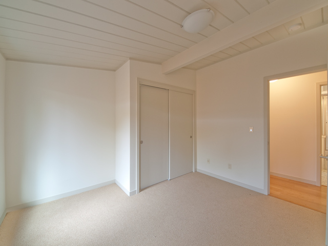 Bedroom 2 picture - 371 Carolina Ln, Palo Alto 94306