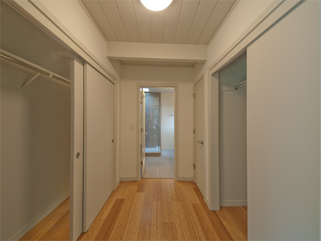 Master Closets  picture - 371 Carolina Ln, Palo Alto 94306