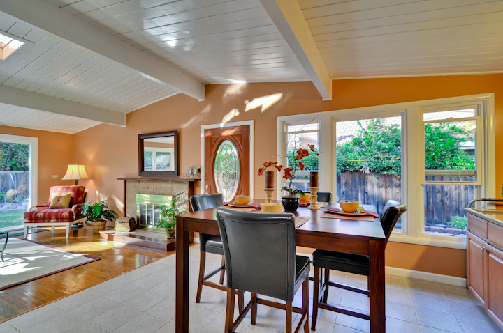 Dining Room picture - 935 Dennis Dr, Palo Alto 94303
