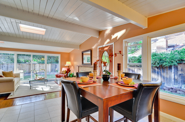 Dining Room picture - 935 Dennis Dr, Palo Alto 94303