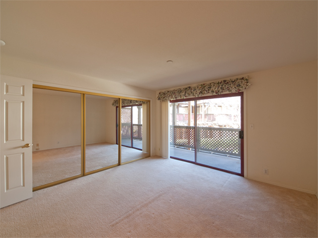 Bedroom 1 picture - 4155 El Camino Way, Unit B, Palo Alto 94306