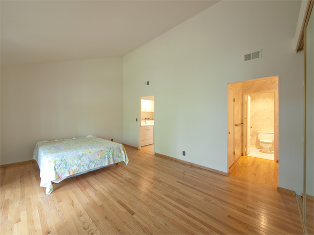 Bedroom 2 (C) Picture - 125 Ortega Ave, Mountain View 94040 Bedroom 2 (C) picture - 125 Ortega Ave, Mountain View 94040