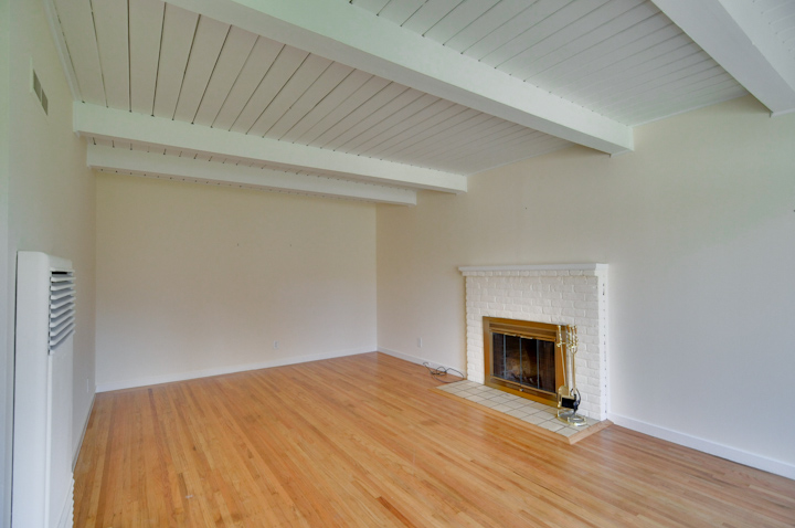 Living Room picture - 4235 Ruthelma Ave, Palo Alto 94306