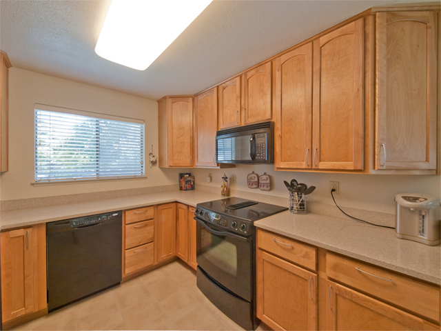 Kitchen (A) Picture - 3270 Saint Ignatius Pl, Santa Clara 95051 Kitchen (A) picture - 3270 Saint Ignatius Pl, Santa Clara 95051