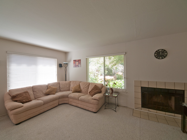 Living Room (A) Picture - 3270 Saint Ignatius Pl, Santa Clara 95051 Living Room (A) picture - 3270 Saint Ignatius Pl, Santa Clara 95051