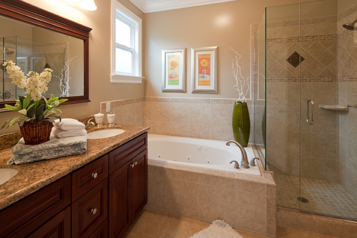 Master Bath picture - 3416 Cowper St, Palo Alto 94306