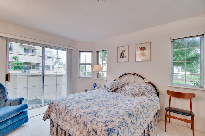 Guest Bedroom picture - 4173 El Camino Real, Unit 37, Palo Alto 94306