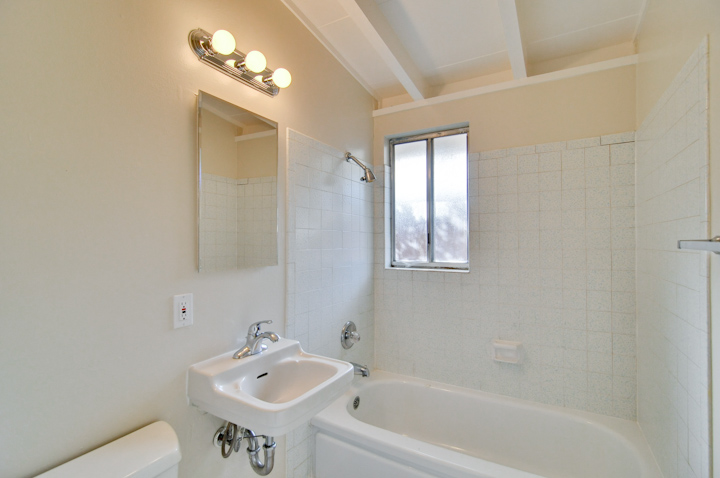 Bathroom (A) Picture - 2428 Laura Ln, Mountain View 94043 Bathroom (A) picture - 2428 Laura Ln, Mountain View 94043