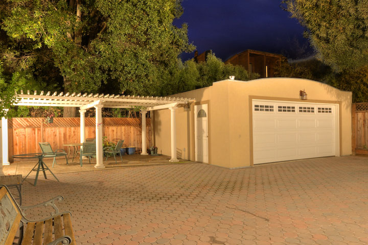 Backyard  picture - 419 Leland Ave, Palo Alto 94306