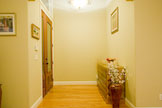 419 Leland Ave, Palo Alto 94306 - Entryway 