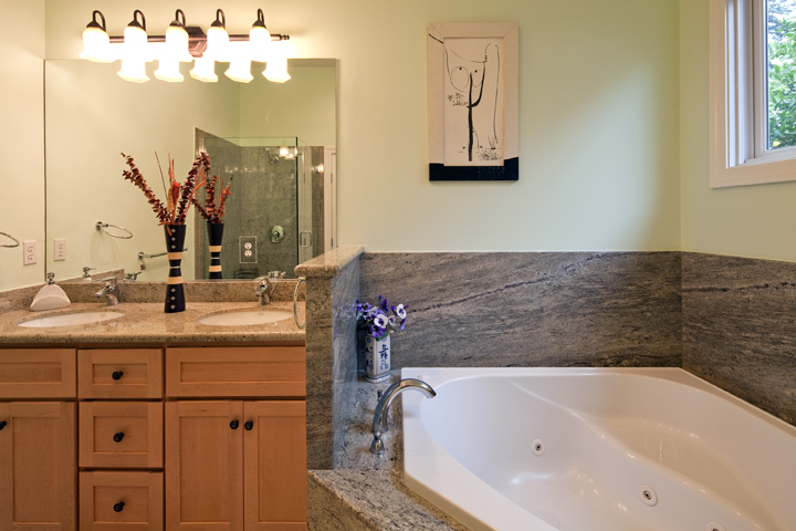 Master Bathroom (B) Picture - 419 Leland Ave, Palo Alto 94306 Master Bathroom (B) picture - 419 Leland Ave, Palo Alto 94306