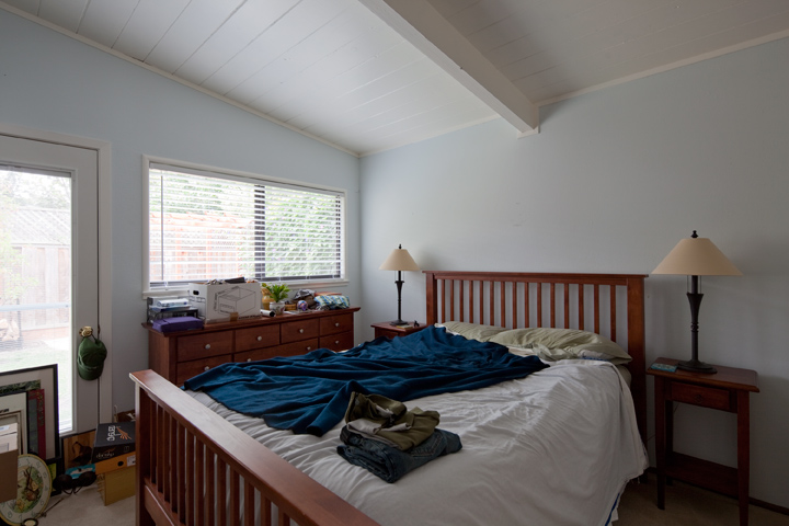 Master Bedroom (A) picture - 72 Lorelei Ln, Menlo Park 94025