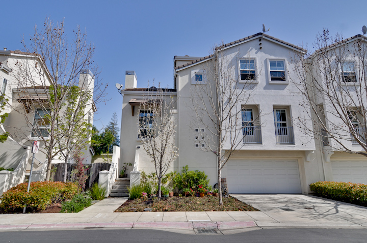 Front picture - 127 Montelena Ct, Mountain View 2010