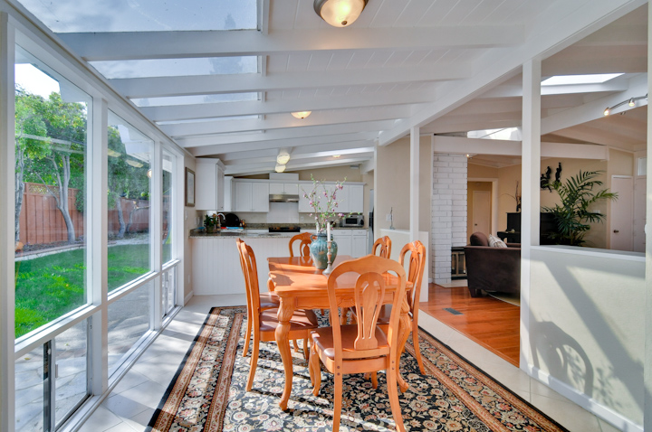 Dining Room picture - 3084 Stelling Dr, Palo Alto 94303